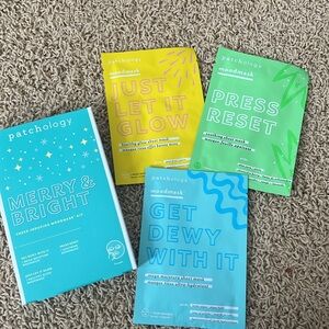 Patchology Merry & Bright Moodmask Kit